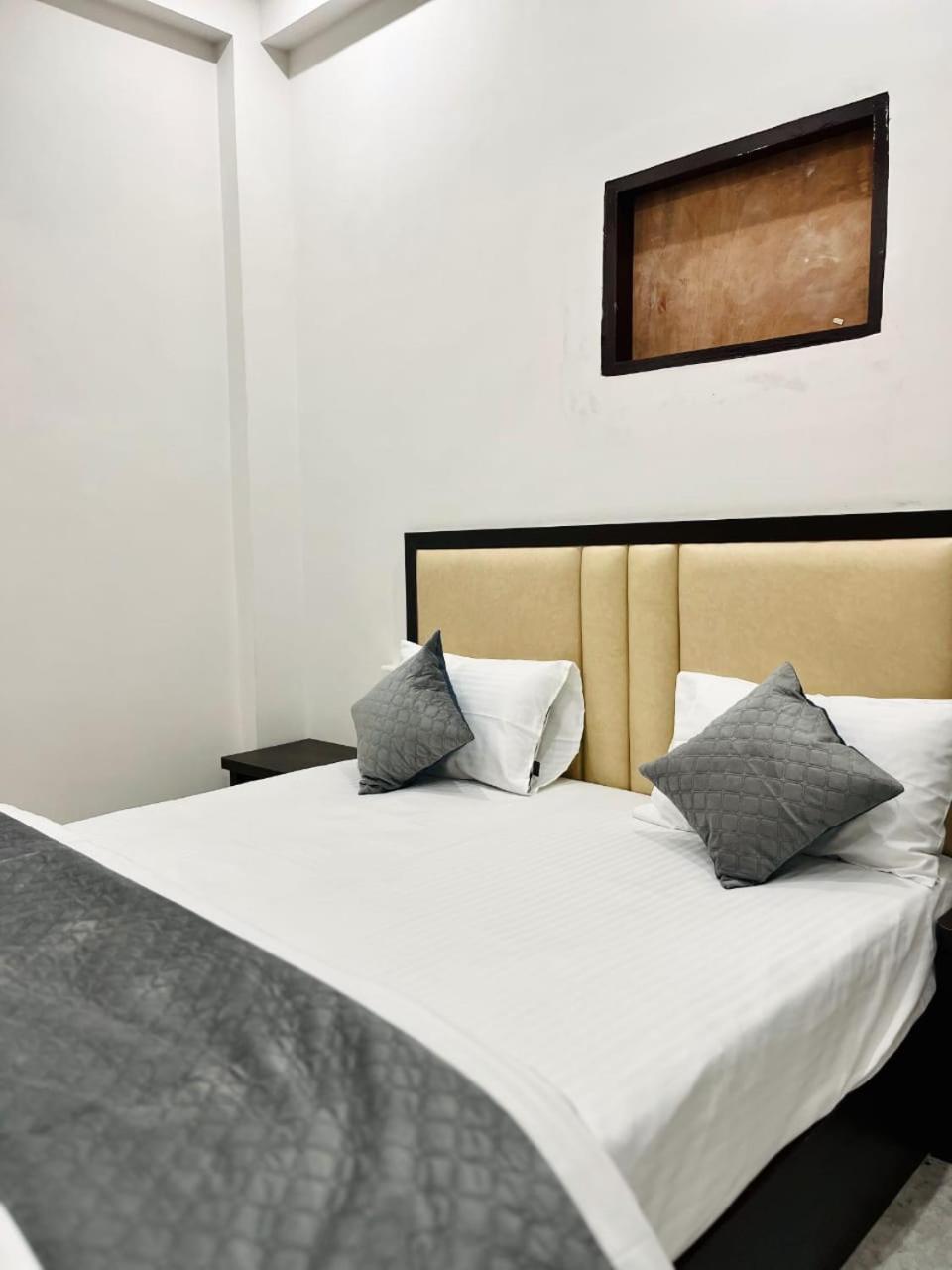 Dhaneshwari Luxury Homestay Homestay *