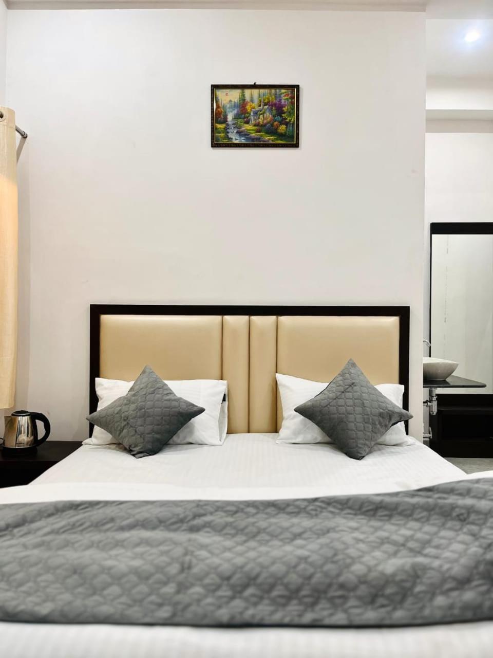 Dhaneshwari Luxury Homestay Homestay Varanasi