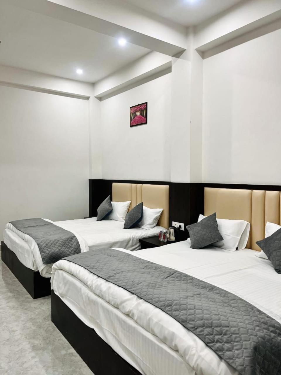 Dhaneshwari Luxury Homestay Varanasi